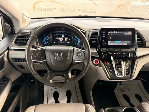 Used 2024 Honda Odyssey EX image 30