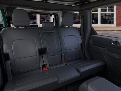 New 2025 Ford Bronco Badlands AWD/4WD image 11