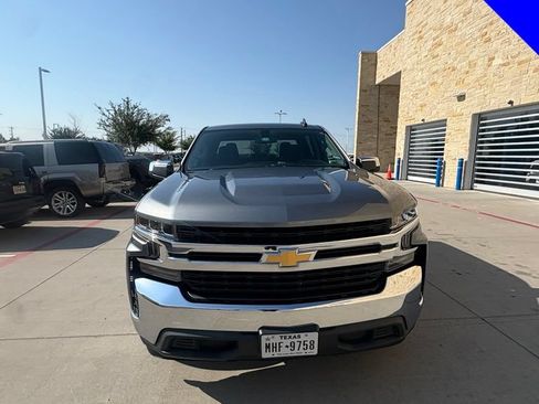 Used 2019 Chevrolet Silverado 1500 LT w/ Texas Edition RWD image 9