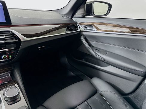 Certified 2023 BMW 540i w/ M Sport Package image 24