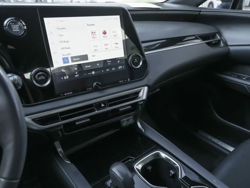 Used 2024 Lexus RX 350 Premium Plus image 11