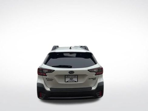 Used 2021 Subaru Outback Onyx Edition XT w/ Tech Package 3 AWD/4WD image 4