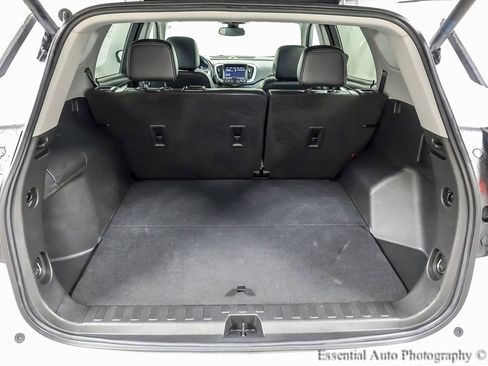 Used 2022 GMC Terrain SLT image 20