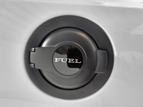 Used 2022 Dodge Challenger SRT Hellcat w/ Plus Package image 16