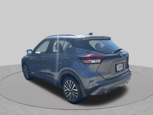 Used 2021 Nissan Kicks SV FWD image 2
