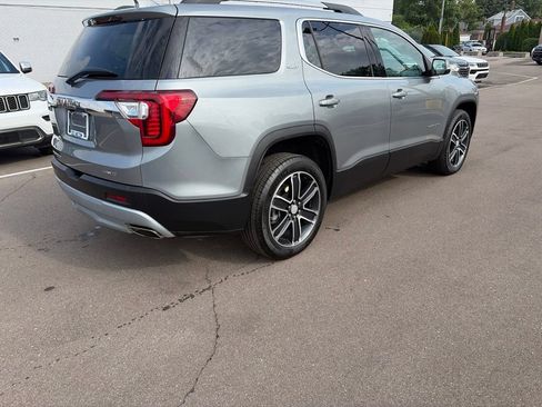 Used 2023 GMC Acadia SLT w/ Preferred Package AWD/4WD image 5