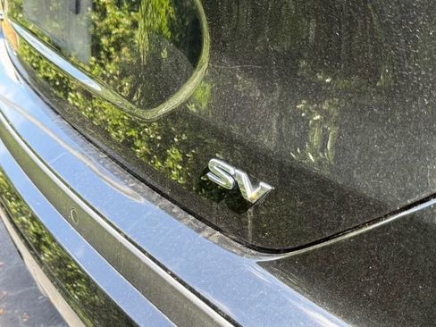 Used 2022 Nissan Kicks SV FWD image 8