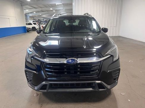 Used 2024 Subaru Ascent Premium image 8