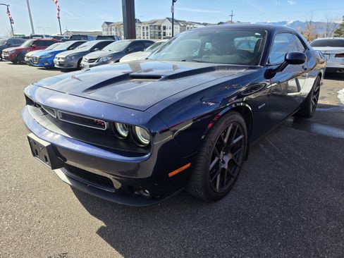 Used 2016 Dodge Challenger R/T w/ Sound Group image 3