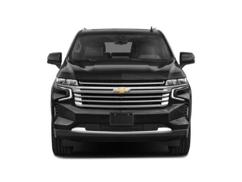 Used 2024 Chevrolet Suburban High Country AWD/4WD image 5