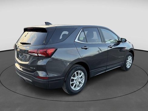 Used 2023 Chevrolet Equinox LT image 5