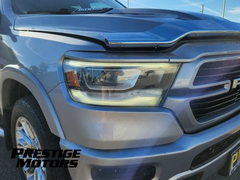 Used 2019 RAM 1500 Laramie AWD/4WD image 10