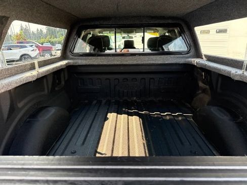 Used 2018 Ford F150 XLT AWD/4WD image 13