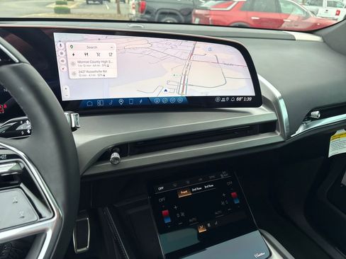 New 2026 Cadillac Vistiq Luxury image 20