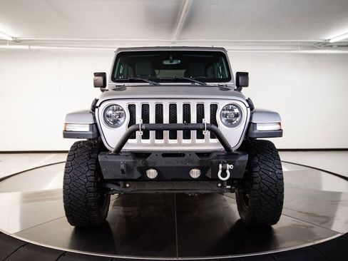 Used 2020 Jeep Wrangler Unlimited Sahara AWD/4WD image 10
