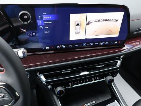 New 2026 Chevrolet Traverse RS FWD image 24