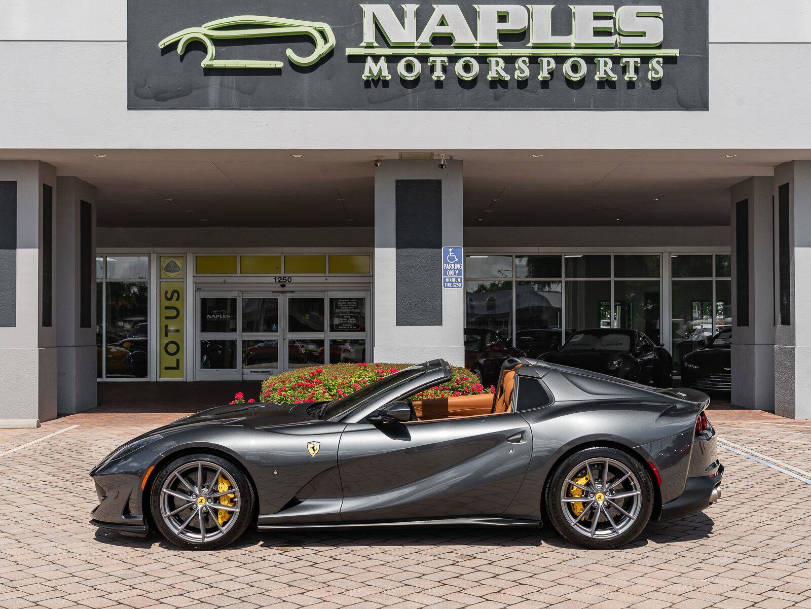 Used 2022 Ferrari 812 GTS RWD image 33