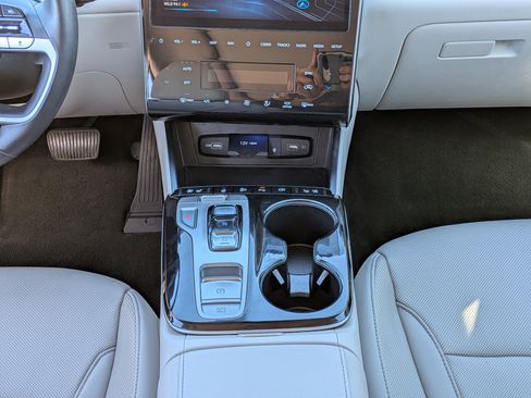 Used 2023 Hyundai Tucson Limited image 23