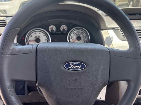 Used 2011 Ford Focus S FWD image 16