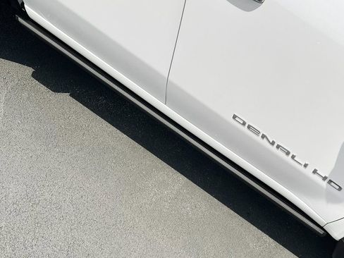 Used 2024 GMC Sierra 3500 Denali Ultimate image 20