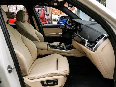 Used 2020 BMW X5 xDrive40i w/ Convenience Package image 59