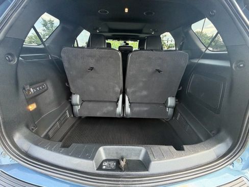 Used 2018 Ford Explorer Limited w/ Equipment Group 301A AWD/4WD image 5