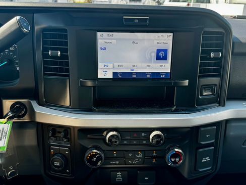 New 2026 Ford F550 4x4 Regular Cab Super Duty w/ XLT Value Package image 20