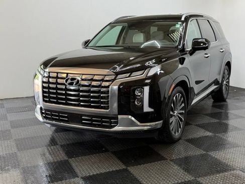 Used 2023 Hyundai Palisade Calligraphy w/ Cargo Package AWD/4WD image 6