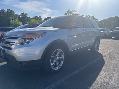 Used 2014 Ford Explorer Limited AWD/4WD image 5
