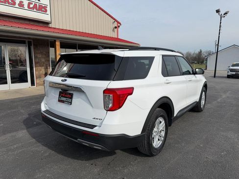 Used 2021 Ford Explorer XLT w/ Equipment Group 202A image 4