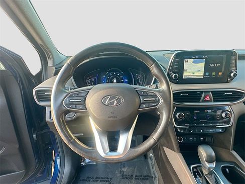 Used 2019 Hyundai Santa Fe FWD image 11