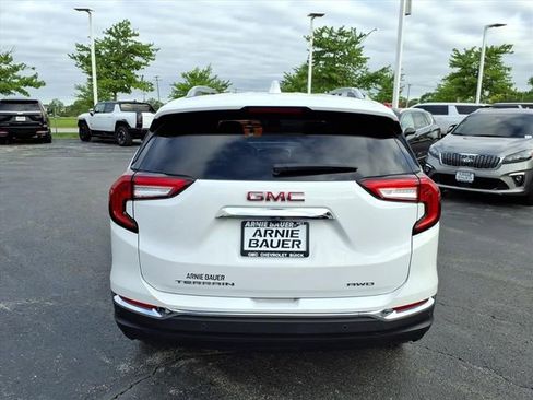 Used 2022 GMC Terrain SLT AWD/4WD image 8