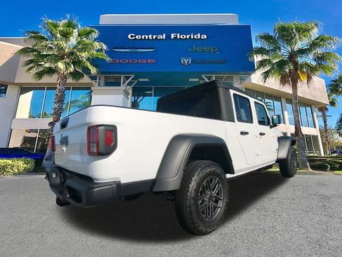 New 2026 Jeep Gladiator Sport image 6