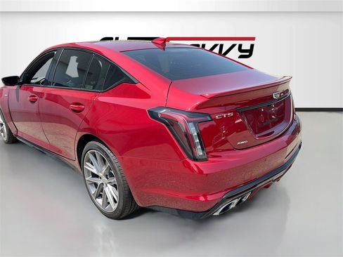 Used 2024 Cadillac CT5 V w/ Premium Package image 5