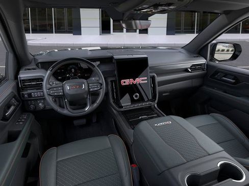 New 2026 GMC Yukon XL AT4 AWD/4WD image 59