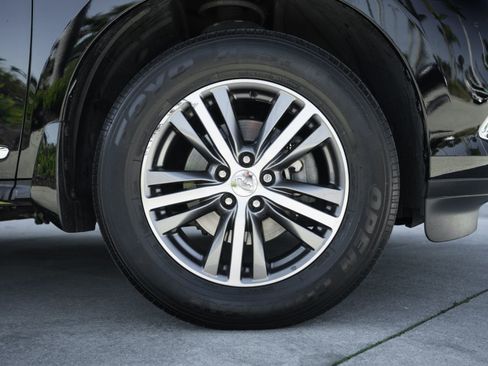 Used 2020 INFINITI QX60 Luxe w/ Essential Package image 28