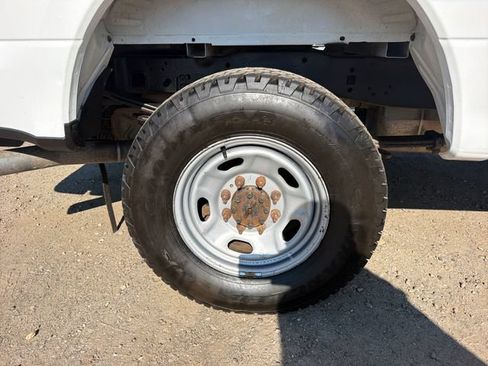 Used 2020 Ford F250 XL w/ Power Equipment Group AWD/4WD image 28