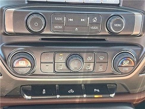 Used 2016 Chevrolet Silverado 1500 High Country image 11