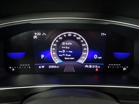 Used 2024 Volkswagen Tiguan SE AWD/4WD image 26
