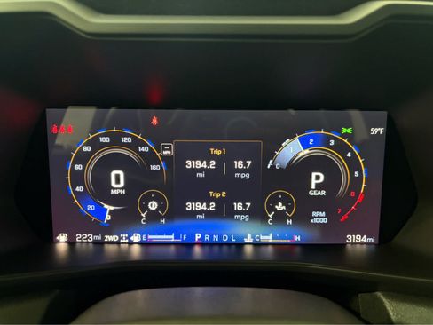 Used 2024 Chevrolet Colorado Trail Boss w/ Advanced Trailering Package AWD/4WD image 29