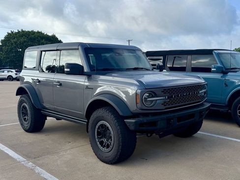 Used 2023 Ford Bronco Badlands AWD/4WD image 1