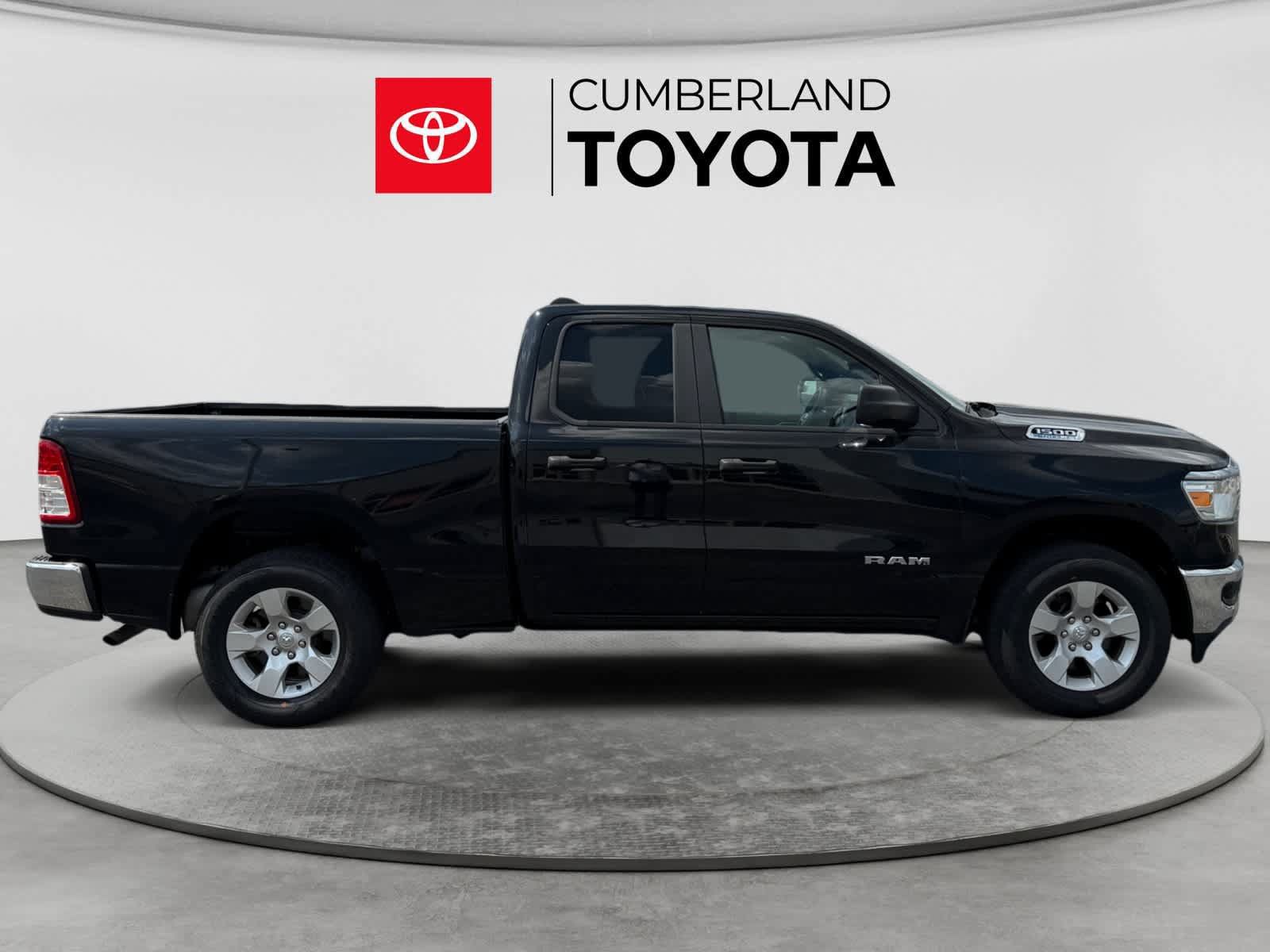 Used 2023 RAM 1500 Big Horn AWD/4WD image 6