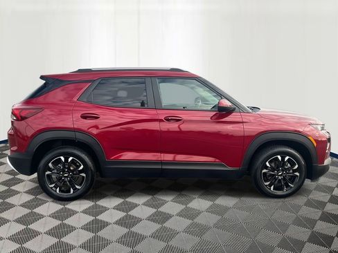 Used 2021 Chevrolet TrailBlazer LT w/ Premium Seating Package image 6