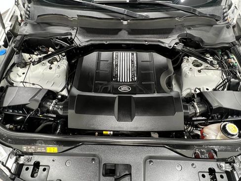 Used 2020 Land Rover Discovery Landmark image 31