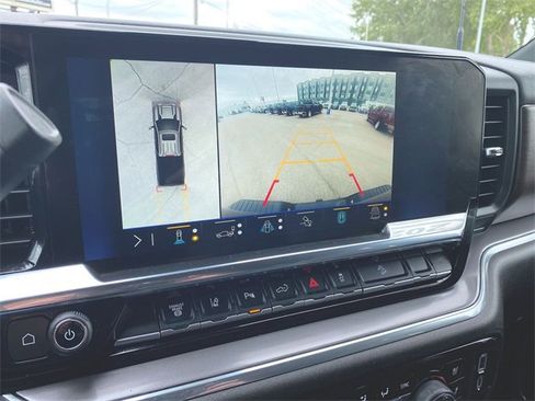 Used 2025 Chevrolet Silverado 2500 High Country w/ Technology Package image 15