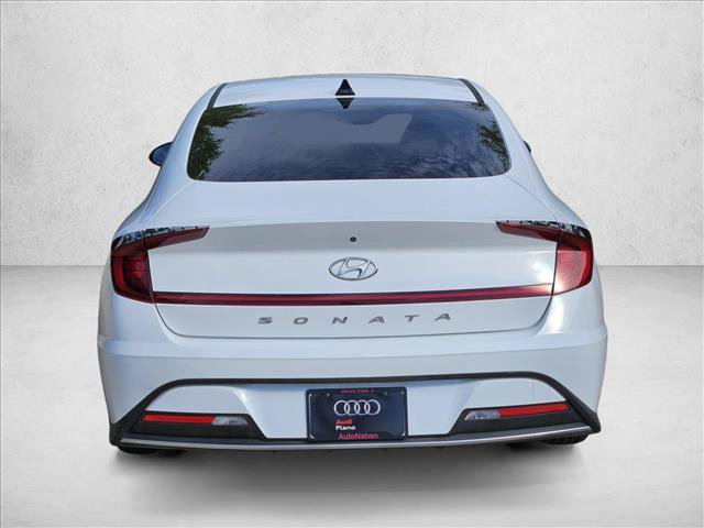 Used 2023 Hyundai Sonata SE w/ Preferred Accessory Package FWD image 6