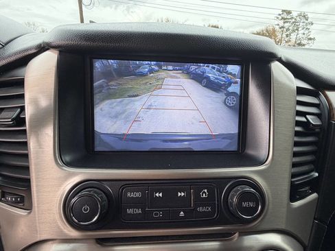 Used 2019 GMC Yukon XL Denali w/ Denali Ultimate Package image 13