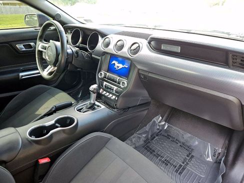 Used 2019 Ford Mustang Coupe w/ Equipment Group 101A RWD image 15