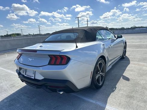 Used 2025 Ford Mustang Premium image 29