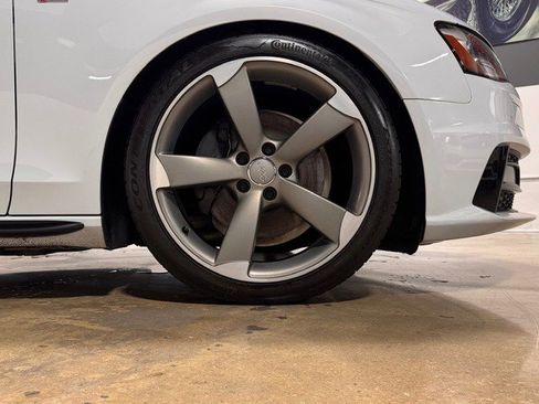Used 2015 Audi A4 2.0T Premium Plus w/ Technology Package image 18